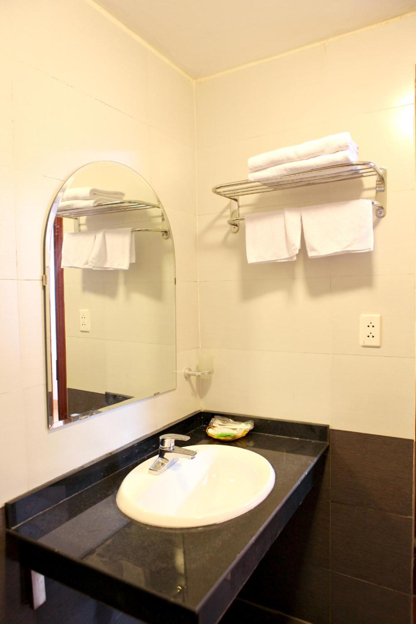 Bao Son Hotel Ninh Lao Exteriör bild